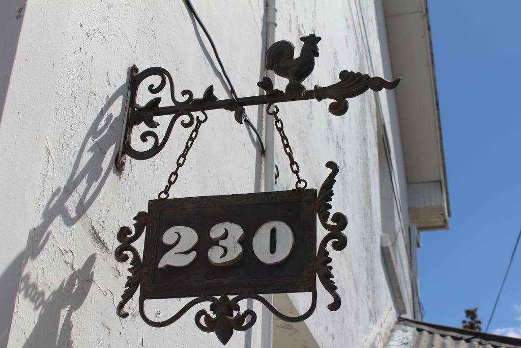 Hostal Y Cabanas Ainil Punta Arenas Eksteriør billede