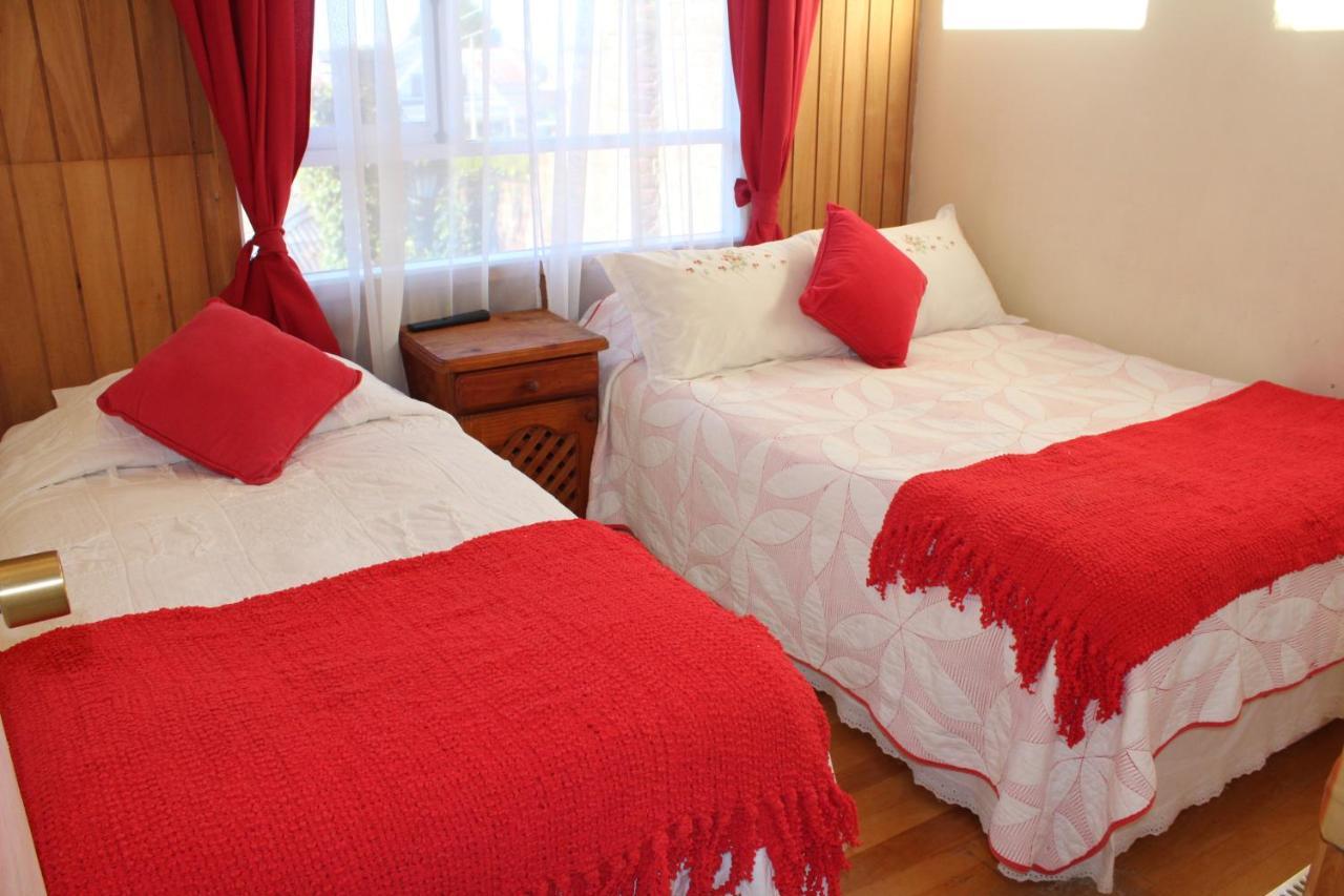 Hostal Y Cabanas Ainil Punta Arenas Eksteriør billede