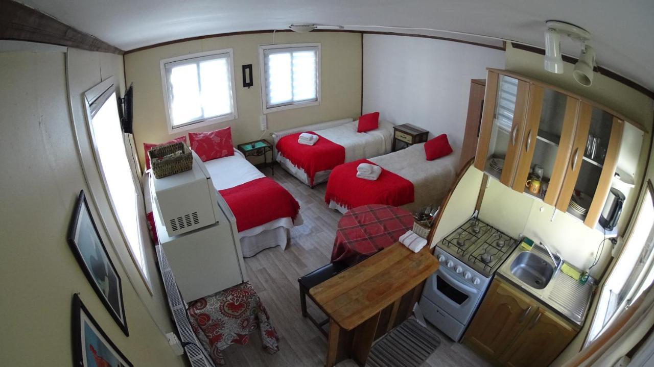 Hostal Y Cabanas Ainil Punta Arenas Eksteriør billede
