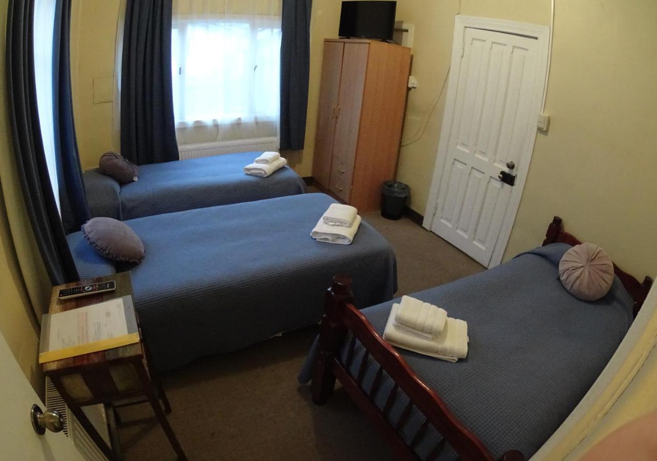 Hostal Y Cabanas Ainil Punta Arenas Eksteriør billede